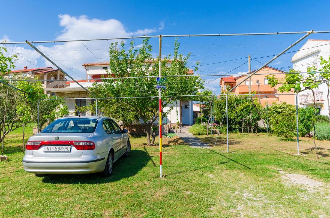 Apartments Anica F Lopar Luaran gambar