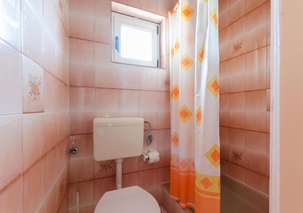 Apartments Anica F Lopar Luaran gambar