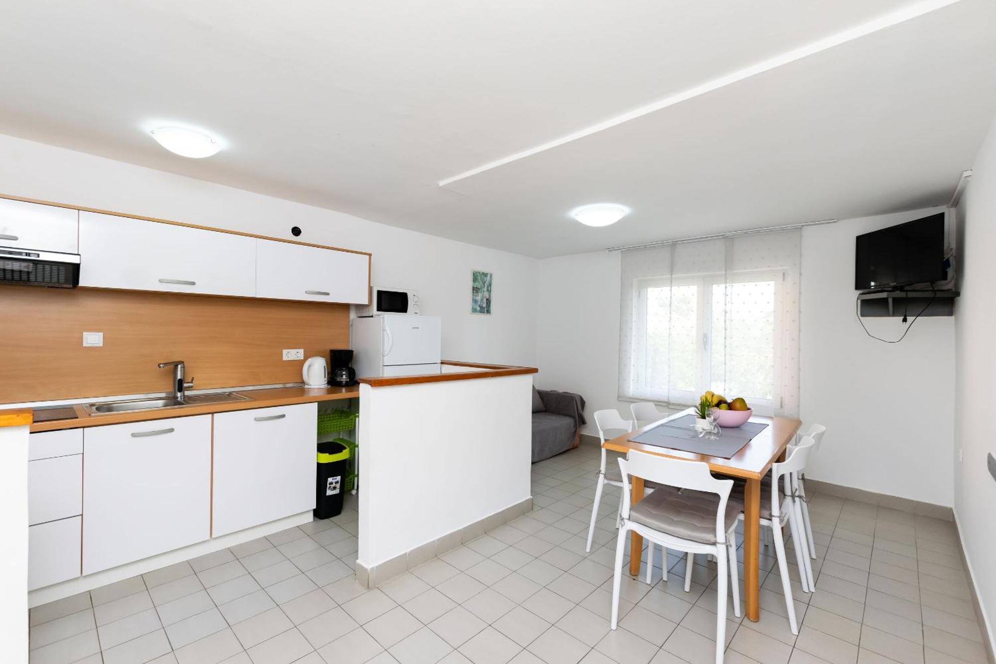 Apartments Anica F Lopar Luaran gambar
