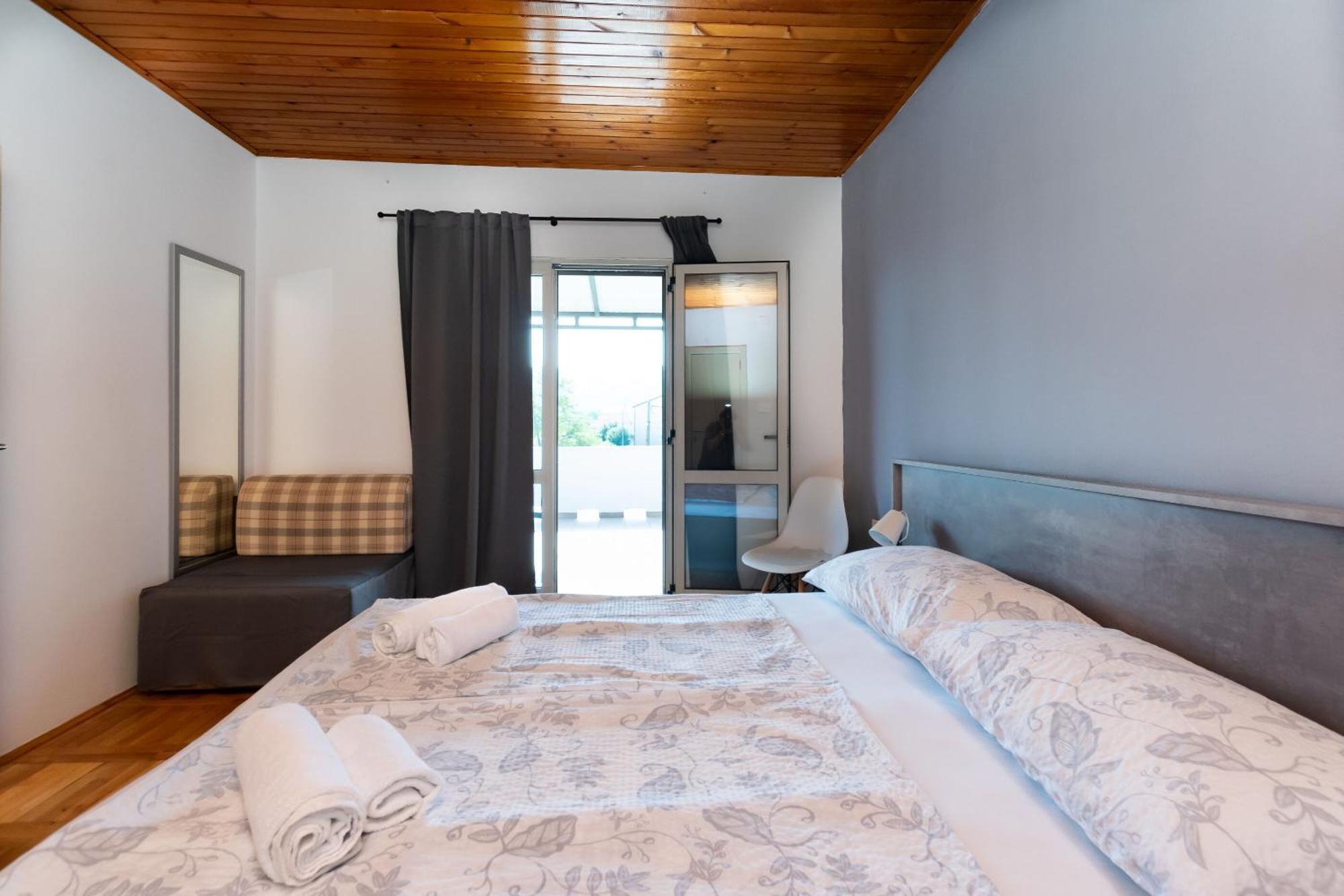 Apartments Anica F Lopar Luaran gambar