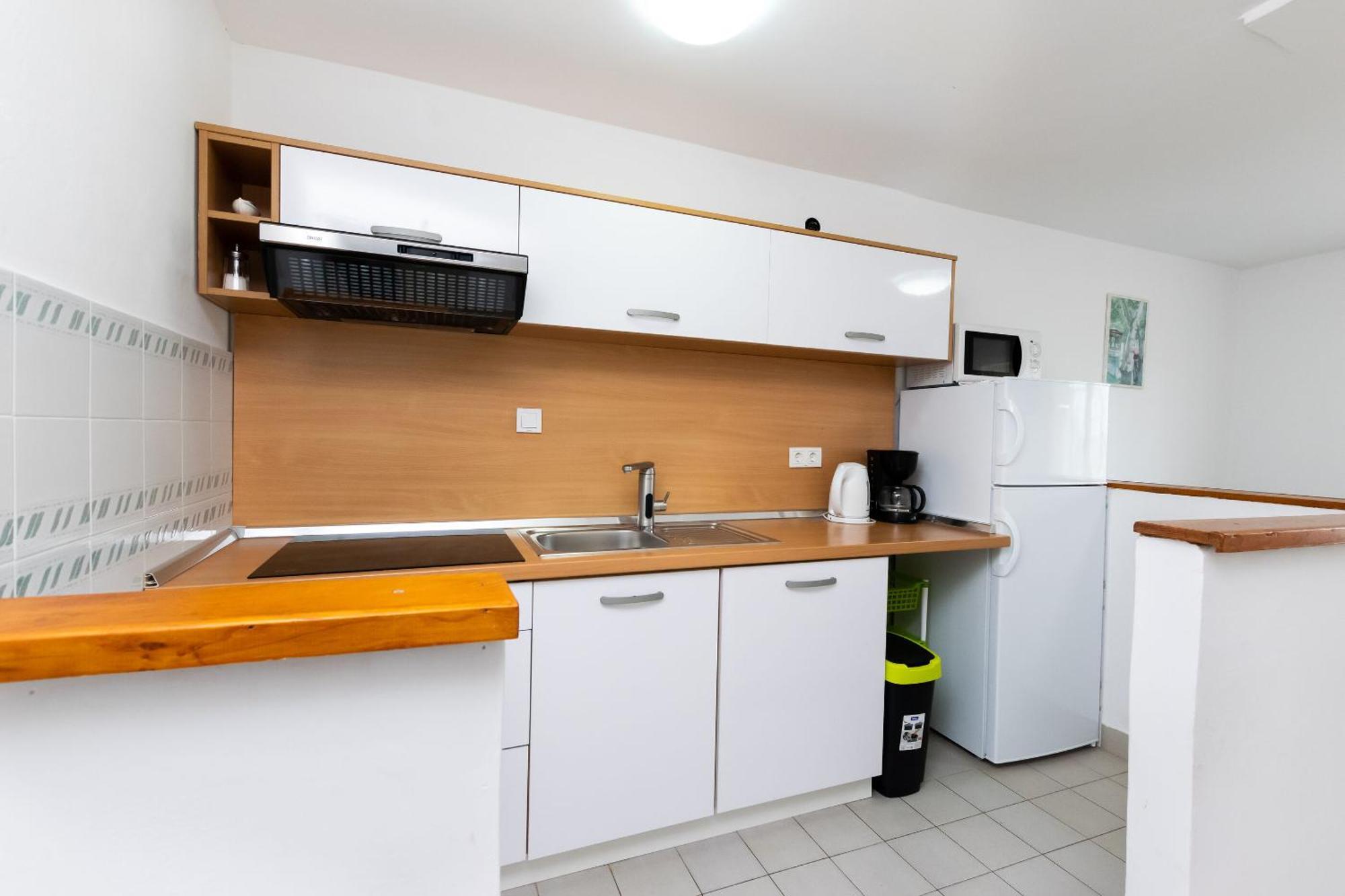 Apartments Anica F Lopar Luaran gambar
